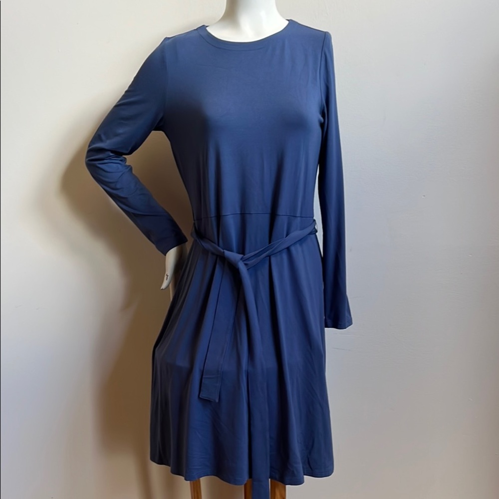J. Jill wearever Blue Long Sleeve Dress with belt